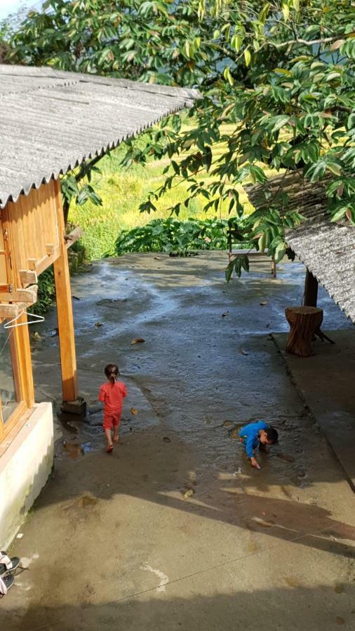 Апартаменты Hmong Sister House And Trekking Шапа Экстерьер фото